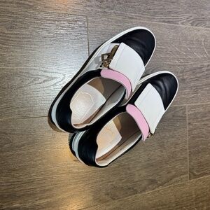 Roger Vivier Sneaky Viv Sneakers – Size 39